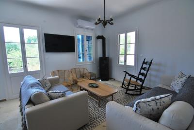 4_bedroom_villa_with_pool_for_sale_in_Fokata_Kefalonia--5-