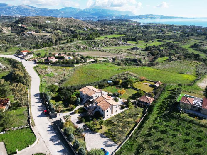 Image No.16-Villa / Détaché de 9 chambres à vendre à Céphalonie