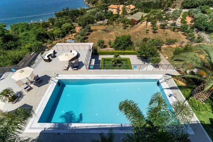 Image No.11-Villa de 5 chambres à vendre à Agios Constantinos