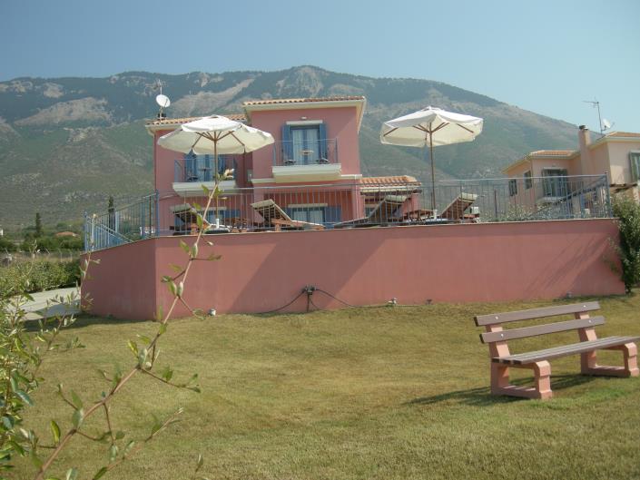 Image No.11-Propriété de 8 chambres à vendre à Platies