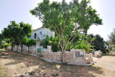 Villa_for_sale_in_Pessada_Kefalonia--16-