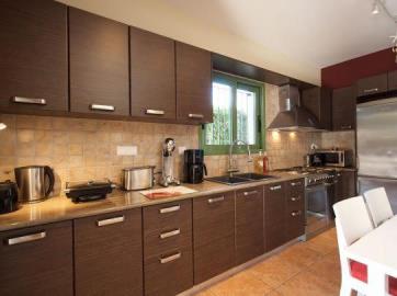 Villa_for_sale_in_Makriotika_Kefalonia--1-