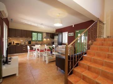 Villa_for_sale_in_Makriotika_Kefalonia--26-