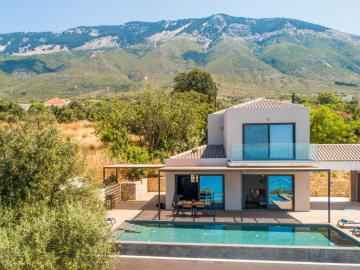 Villa_for_sale_in_Platies_Kefalonia--16-