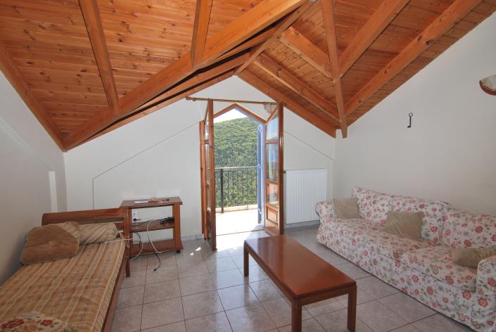 Image No.9-Propriété de 6 chambres à vendre à Matsoukata