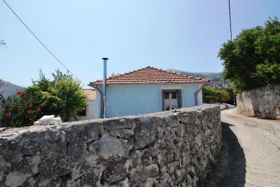 Villas_for_sale_in_Makriotika_Kefalonia--1-