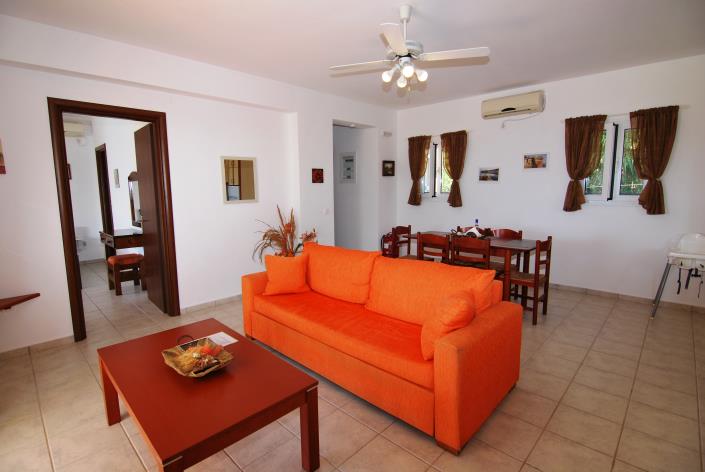 Image No.8-Villa de 2 chambres à vendre à Ratzakli