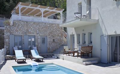 guesthouseoutdoor-thineasgi