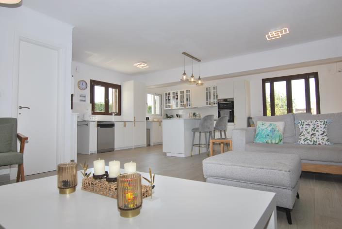 Image No.9-Villa de 4 chambres à vendre à Metaxata