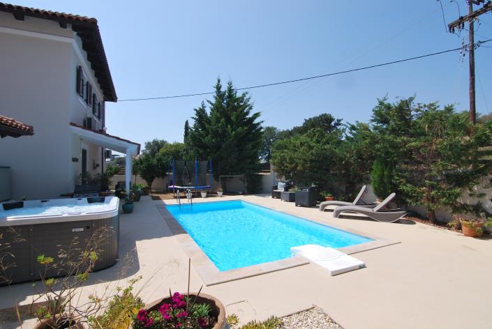 Image No.34-Villa de 4 chambres à vendre à Metaxata