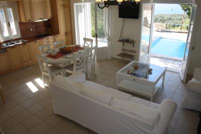 Villa_for_sale_in_Erissos_Kefalonia--25-