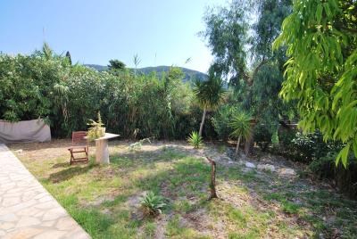 Villa_with_pool_for_sale_in_Kefalonia--15-