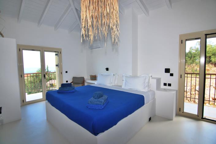 Image No.30-Villa de 4 chambres à vendre à Tzamarelata