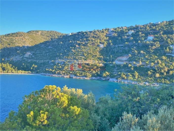 Image No.12-3 Bed House for sale