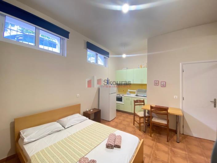 Image No.20-4 Bed House for sale