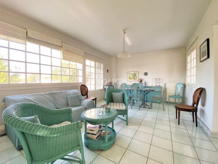 Image No.17-3 Bed House for sale