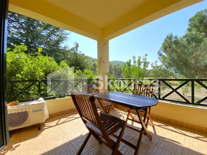 Image No.13-2 Bed House for sale