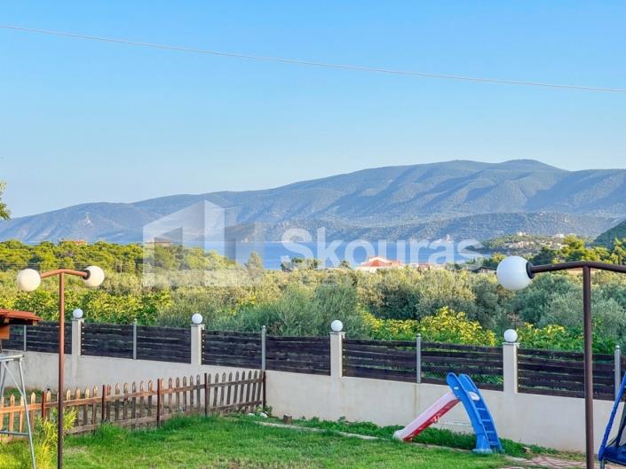 Image No.17-5 Bed House for sale