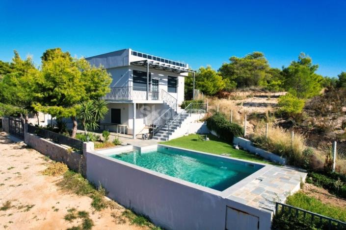 Image No.2-3 Bed Villa / Detached for sale