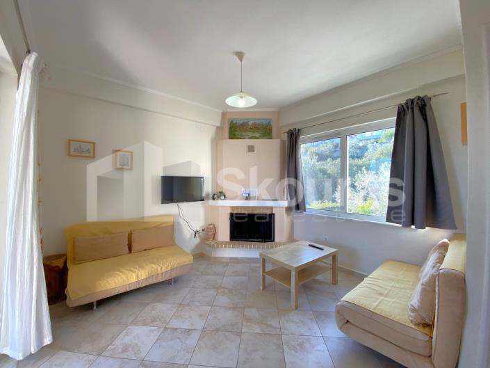 Image No.16-2 Bed Maisonette for sale