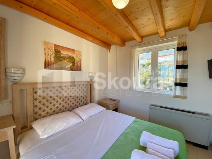 Image No.28-2 Bed Maisonette for sale