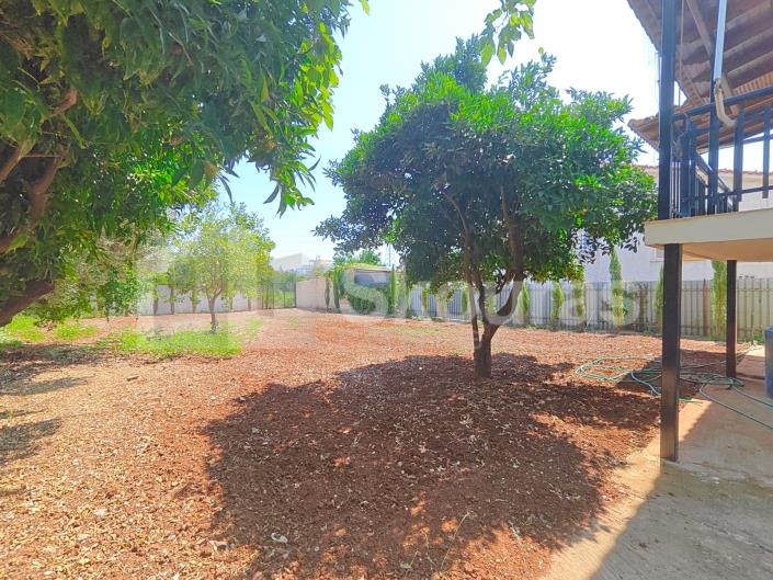 Image No.6-4 Bed House for sale