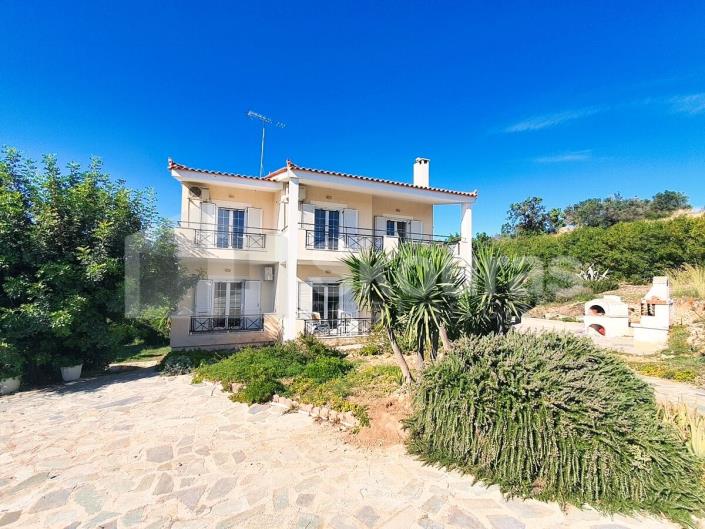 Image No.2-Maison / Villa de 4 chambres à vendre à Kranidi