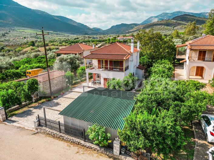 Image No.4-3 Bed House for sale