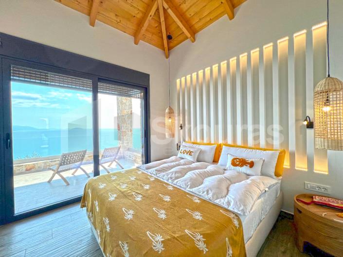 Image No.25-3 Bed House for sale