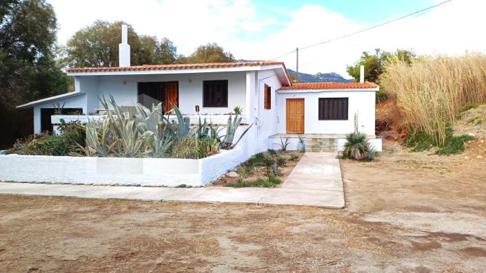 Image No.2-3 Bed House for sale