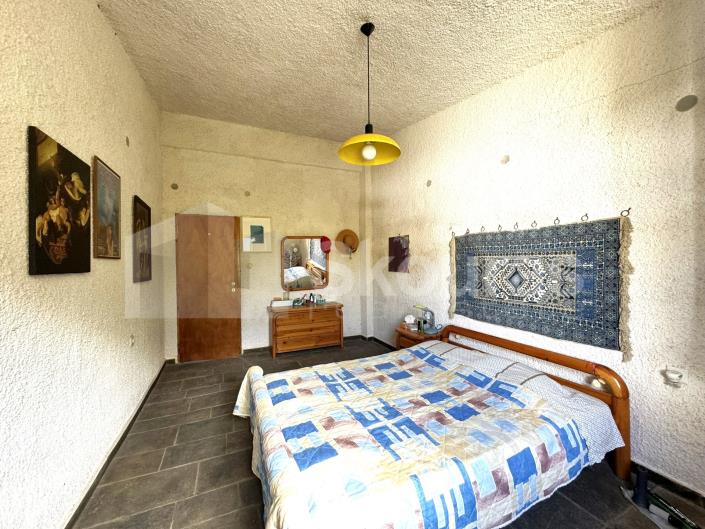 Image No.8-3 Bed House for sale