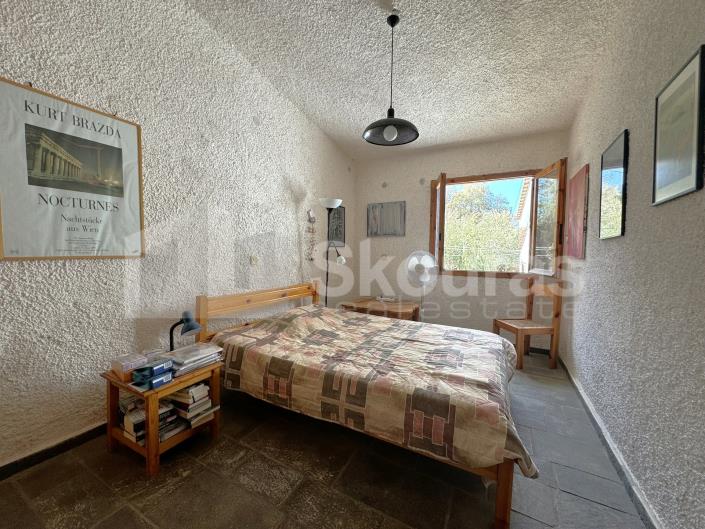 Image No.7-3 Bed House for sale