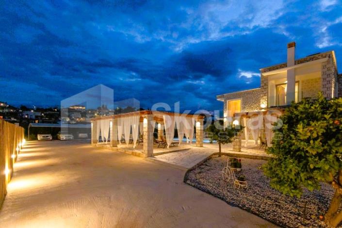 Image No.5-4 Bed House/Villa for sale