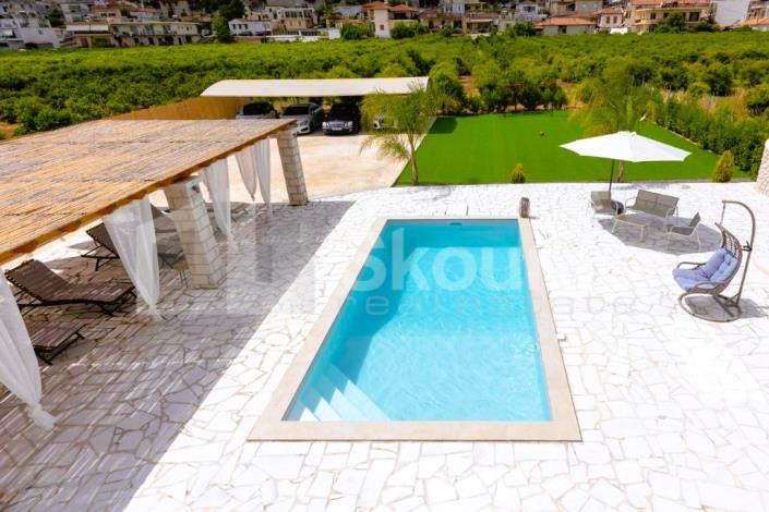 Image No.10-4 Bed House/Villa for sale