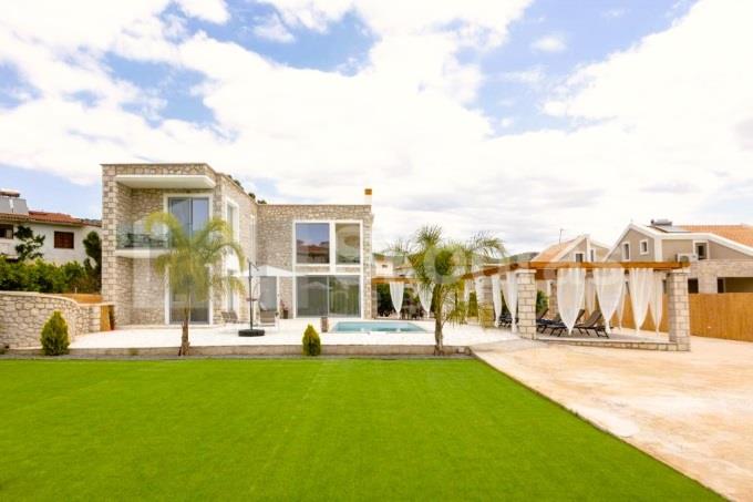 Image No.36-4 Bed House/Villa for sale