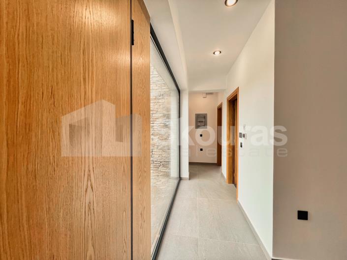 Image No.21-2 Bed House/Villa for sale