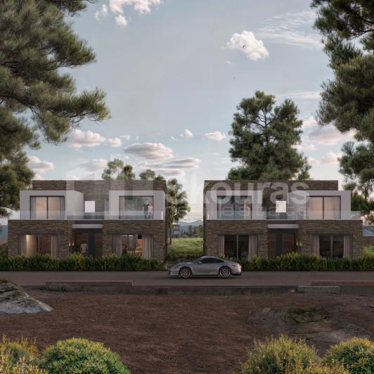 Image No.2-2 Bed House for sale