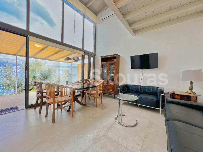 Image No.8-Maison / Villa de 6 chambres à vendre à Pera Melana