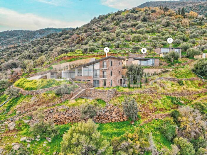 Image No.3-Maison / Villa de 6 chambres à vendre à Pera Melana