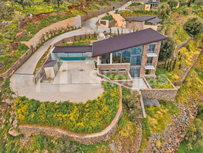 Image No.16-Maison / Villa de 6 chambres à vendre à Pera Melana