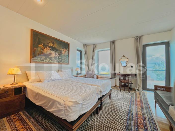 Image No.10-Maison / Villa de 6 chambres à vendre à Pera Melana