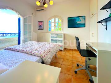 d64a8b1e82fb4266b59e650c657d1d2f