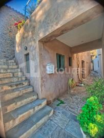 80f0301d6e1e46f3a7d5128497d28fad