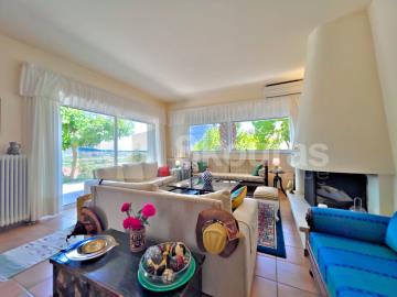 eab81fabb7fc468ba17a8d9c82264865