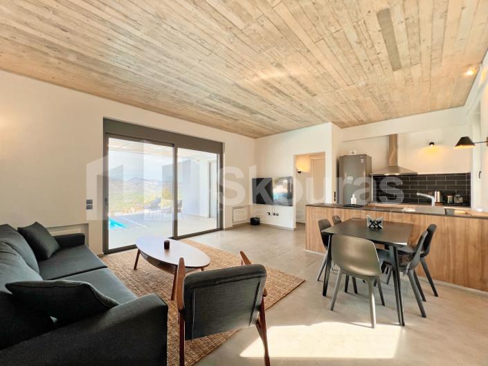 Image No.10-Maison / Villa de 3 chambres à vendre à Tolo