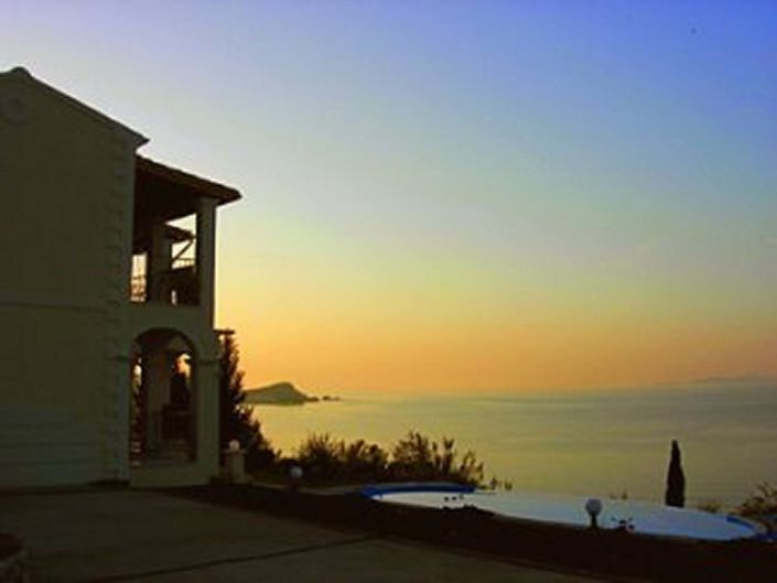 Image No.10-Maison de 4 chambres à vendre à Corfou