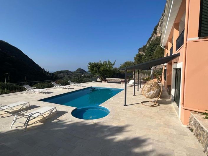 Image No.2-Maison de 4 chambres à vendre à Corfou