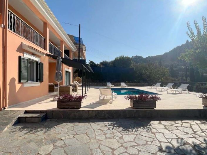 Image No.3-Maison de 4 chambres à vendre à Corfou