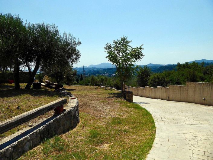 Image No.4-4 Bed House for sale