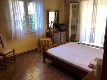 25c0fc20-c752-4d7e-b7da-52e6950c3991